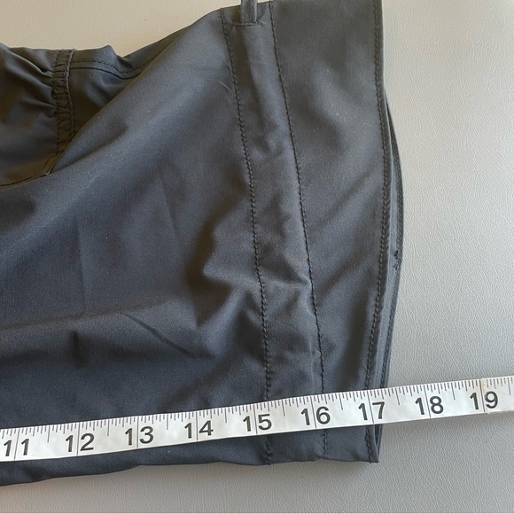 Athleta Dipper Crop pants Black sz 8 - Picture 15 of 16